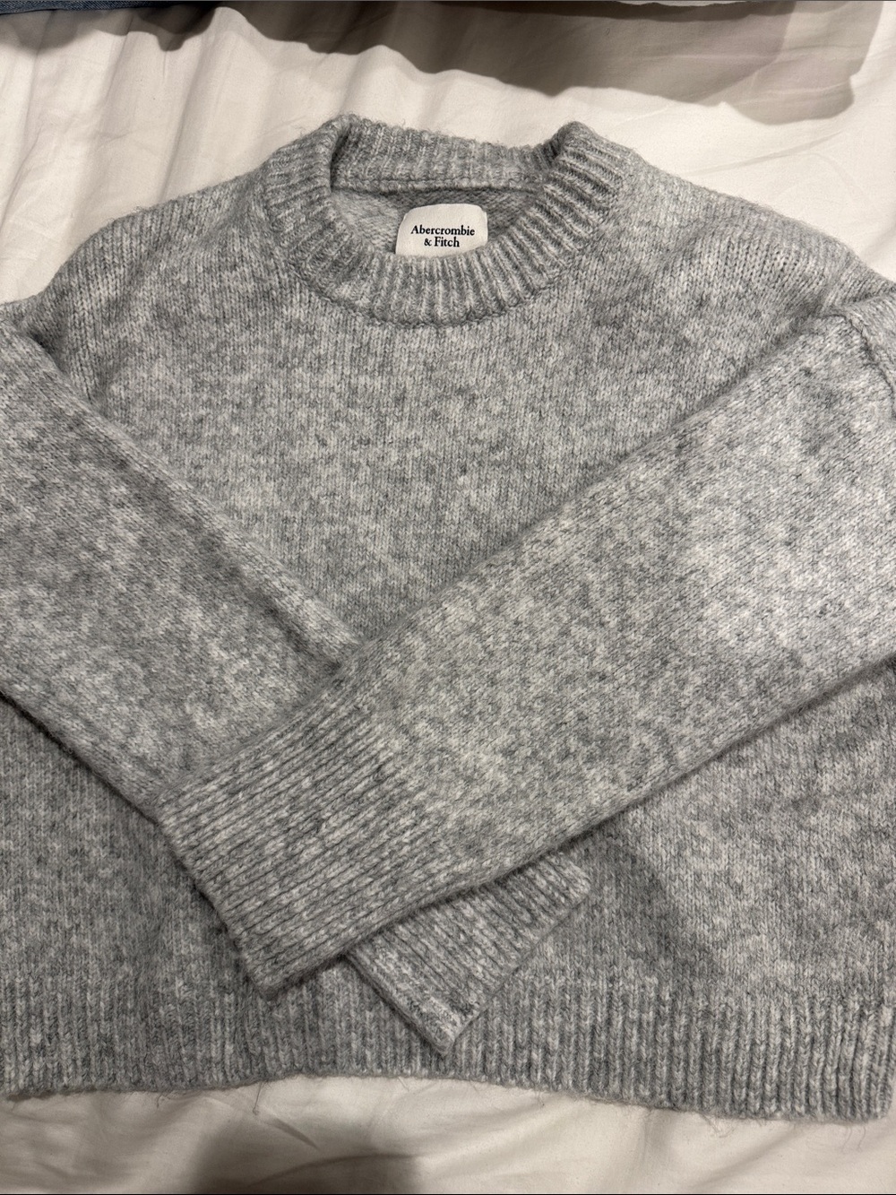Abercrombie & Fitch Light Gray Crewneck Knit Sweater